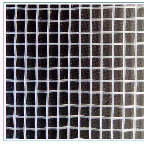 Malla Cortaviento 6x6 75g 4x100 Metros - playplaza.uy